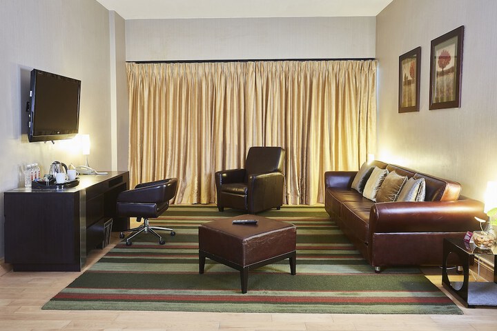 Room 9 of 55