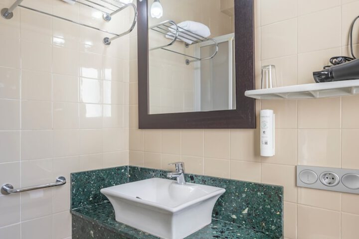 Clean Restrooms