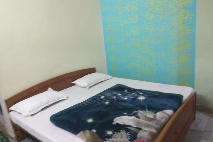 Room 19 of 36