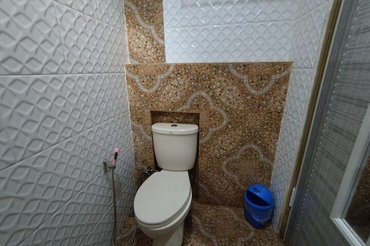 Room 14 of 17