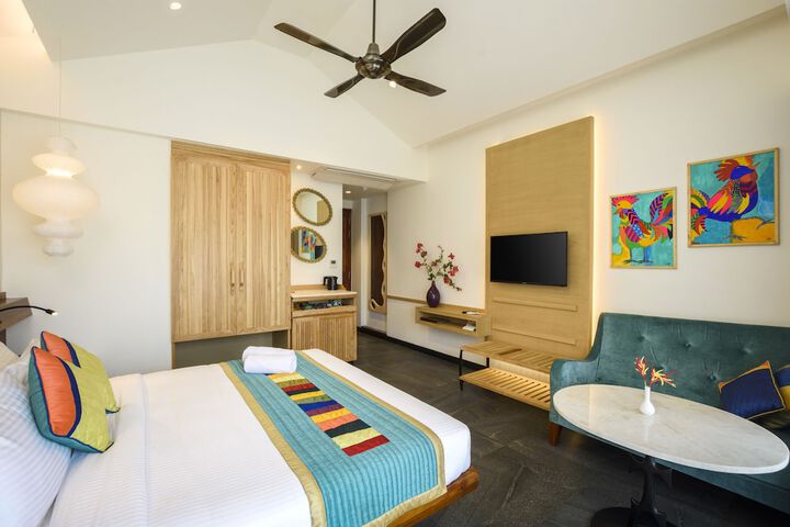 Room 12 of 123