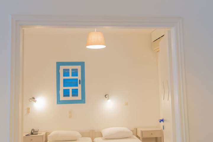 Room 10 of 41