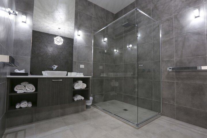 Room 60 of 71