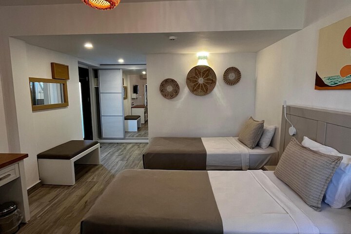 Room 21 of 71