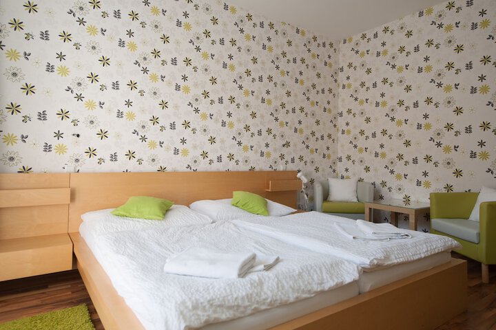 Room 29 of 140