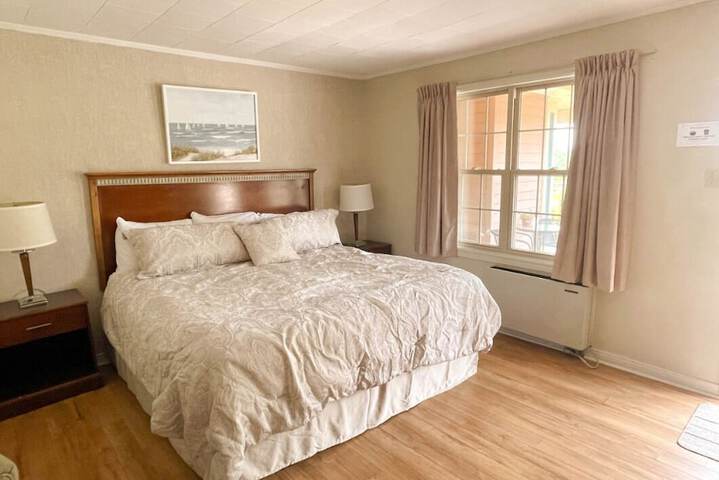 Room 15 of 31