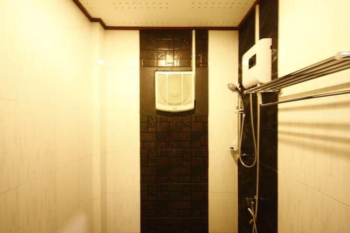 Room 44 of 52