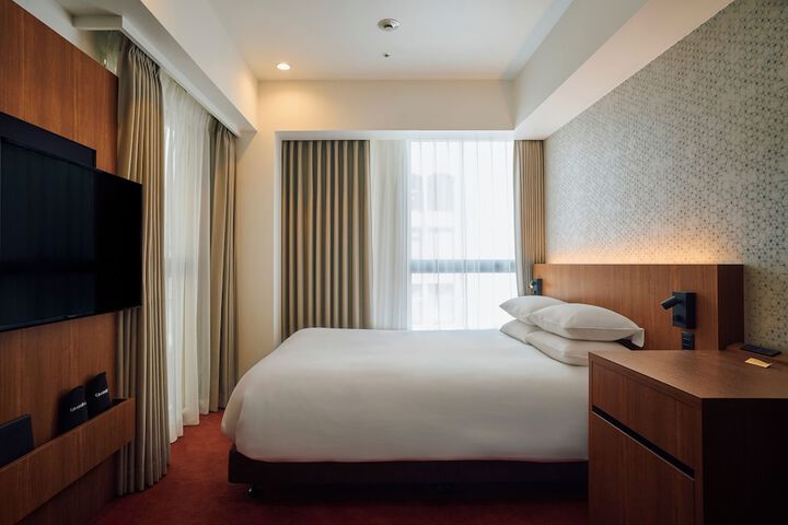 Room 27 of 110