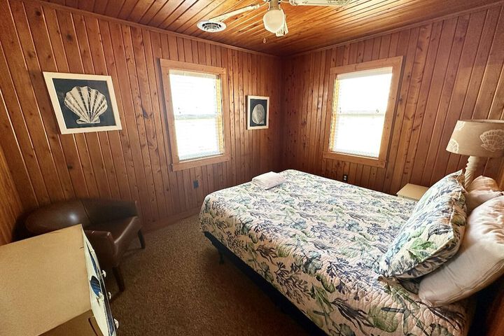Room 16 of 123
