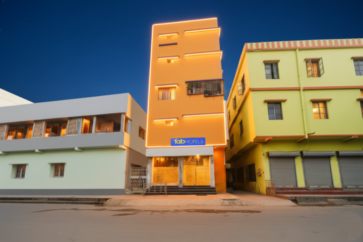 FabHotel Royal Rose Residency