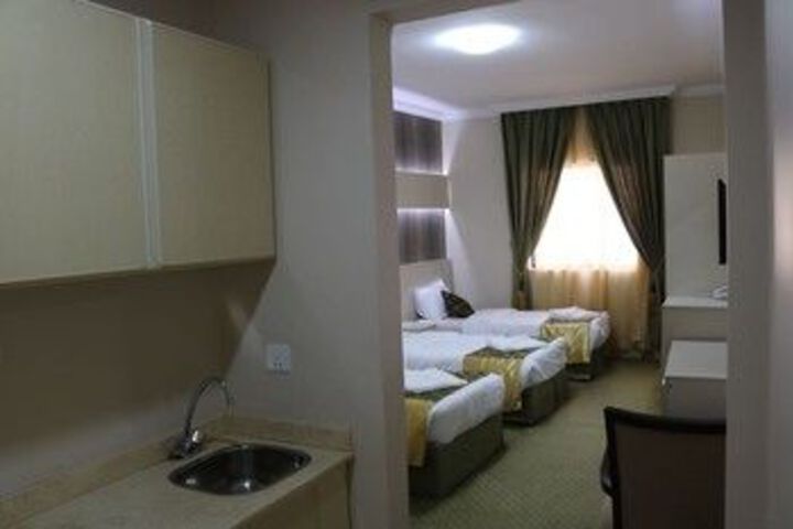 Room 22 of 57