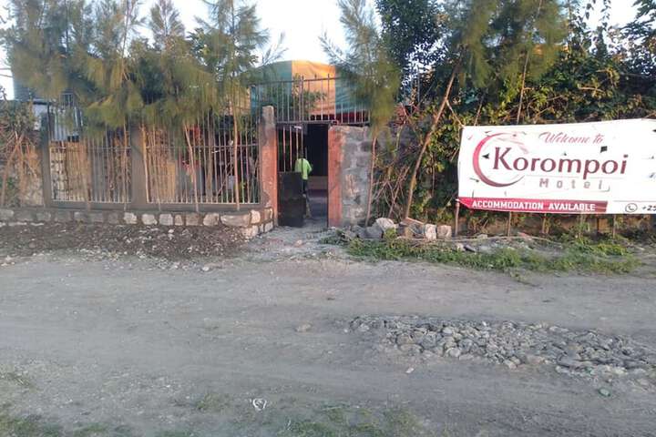 Korompoi Motel