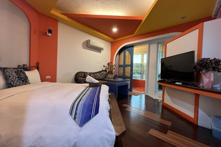 Room 47 of 84