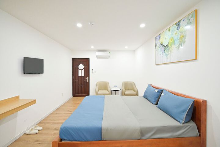 Room 15 of 56