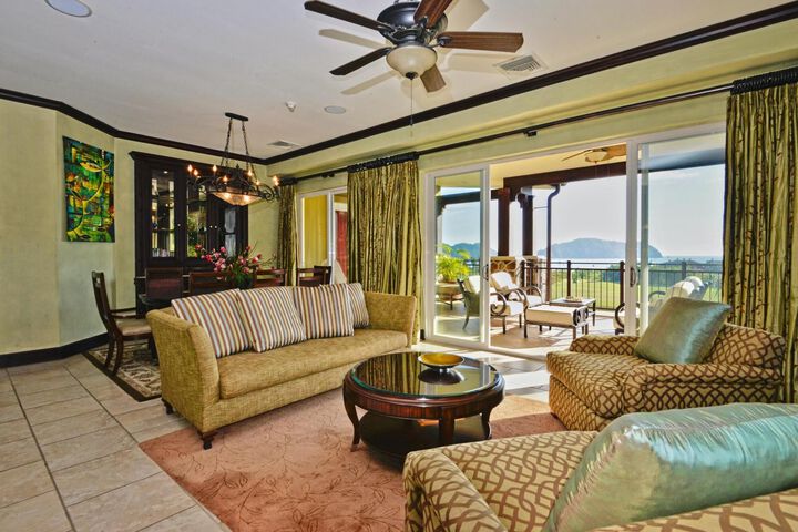 Vista Bahia 3A 3 bdr 3 Bath Ocean View