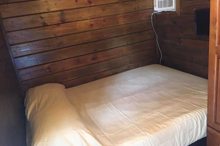 Room 13 of 59