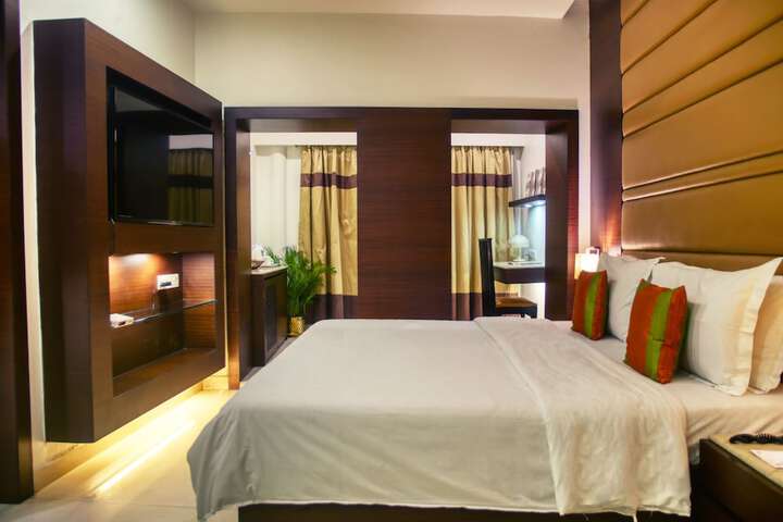 Room 14 of 134