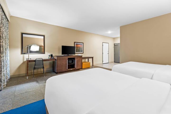 Room 34 of 68