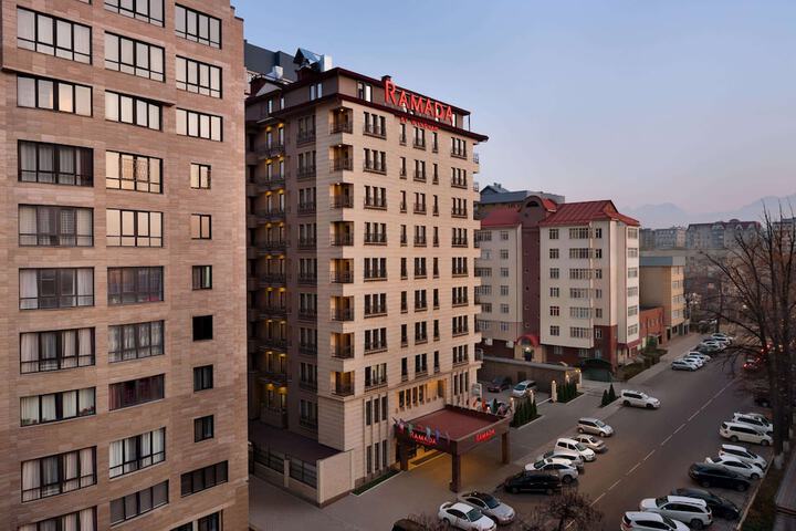 Hotel 52 of 53