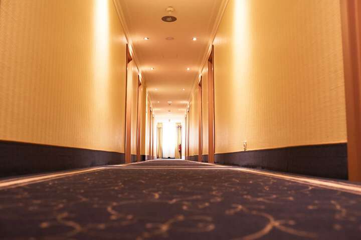 Ballroom/Hall 37 of 47