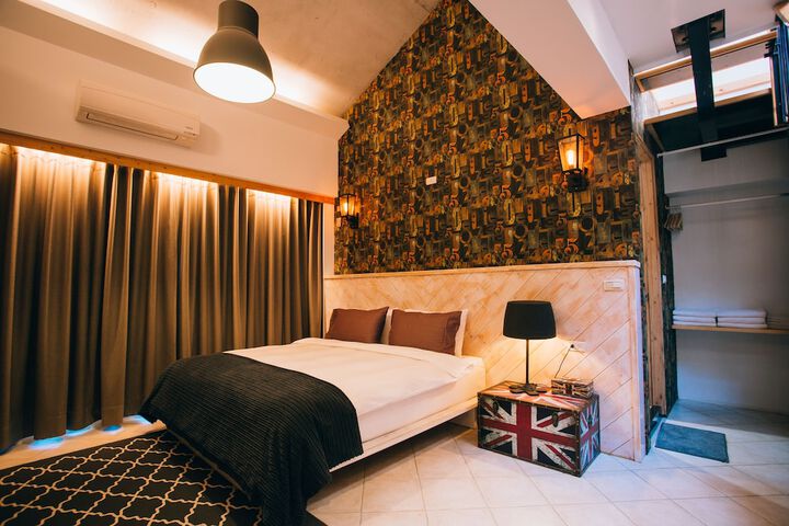 Room 26 of 110