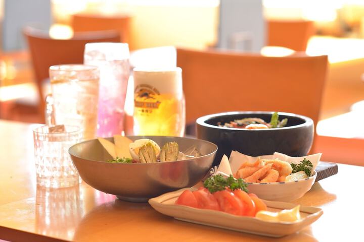 Dining Photos