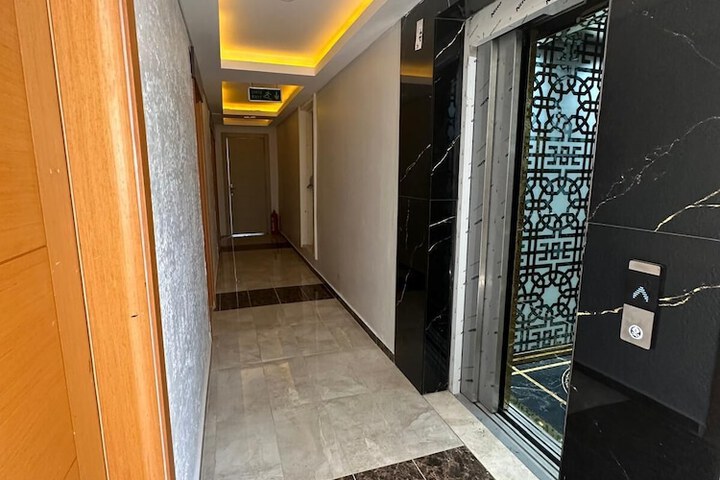 Room 29 of 93