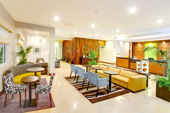 Hotel Interior 4 of 29