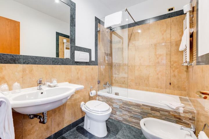 Bathroom Interior Photo