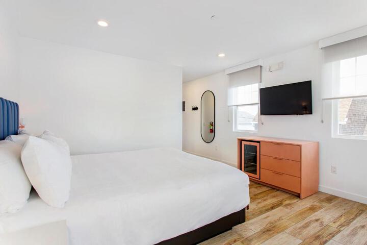 Standard Double Room (14 of 15)