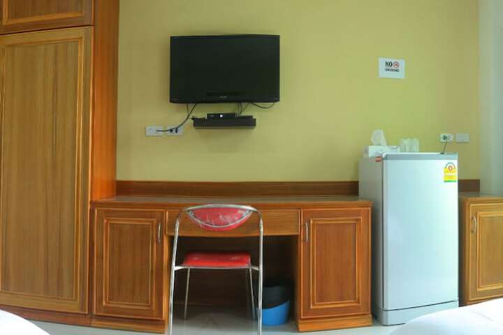 Room 15 of 22