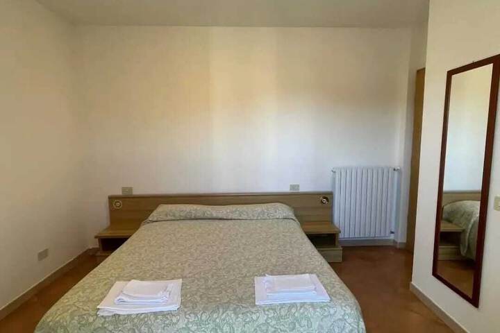 Room 2 of 13