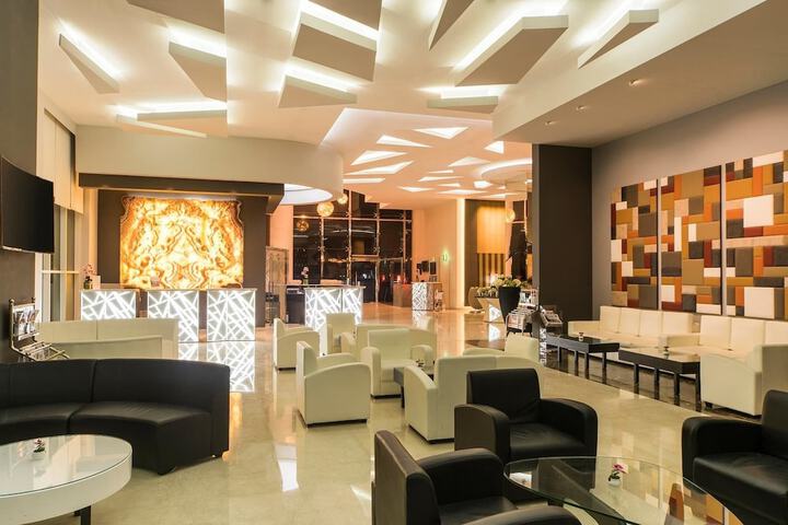 Lobby Photos