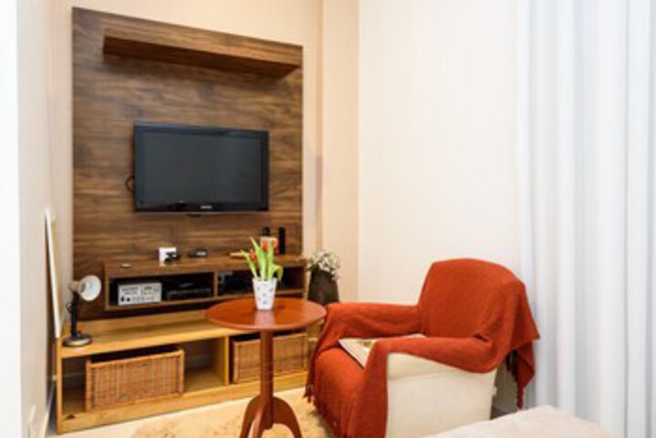 Room 14 of 24