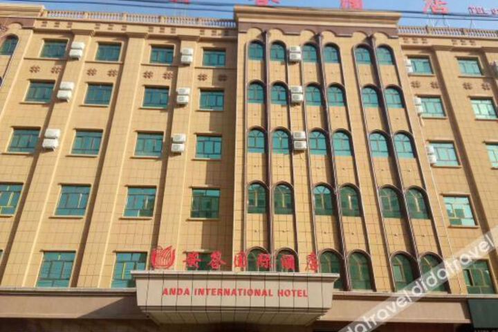 Hotel 4 of 12