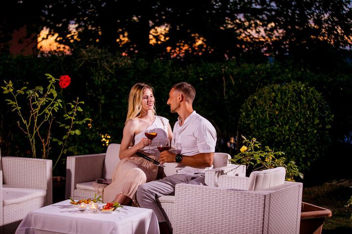 Dining Photos