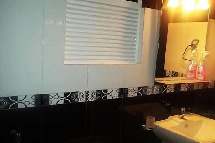 Room 15 of 49