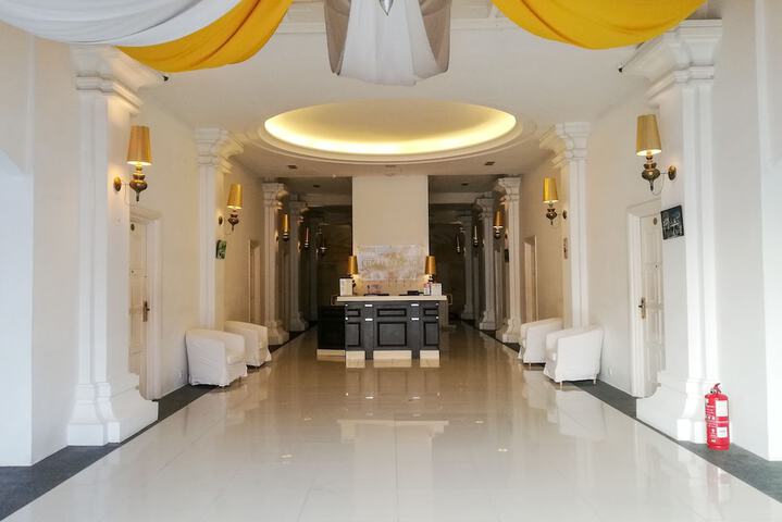 Hotel Interior 3 of 36