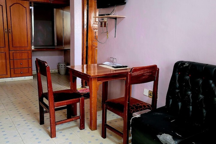 Room 32 of 63