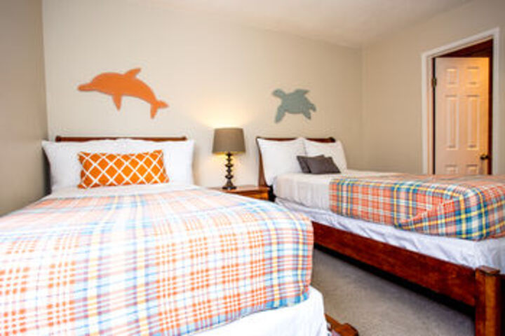 Room 13 of 23