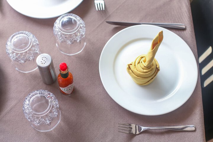 Dining 94 of 147