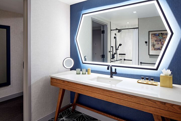 Bathroom shower