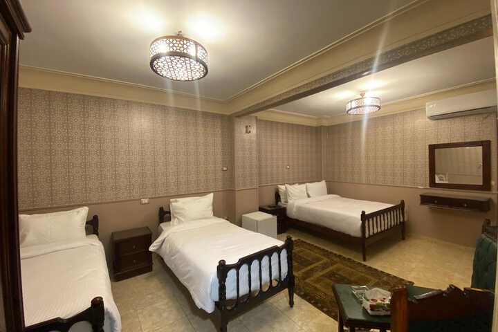 Room 26 of 44