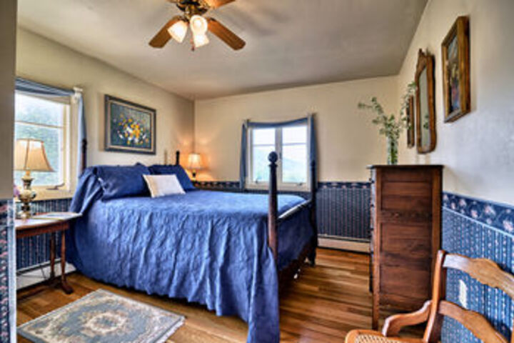 Room 34 of 49