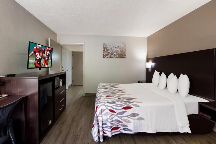Deluxe 2 Double Beds (12 of 13)