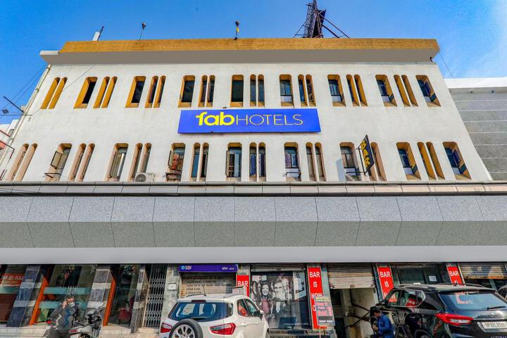 FabHotel Prime Mohan