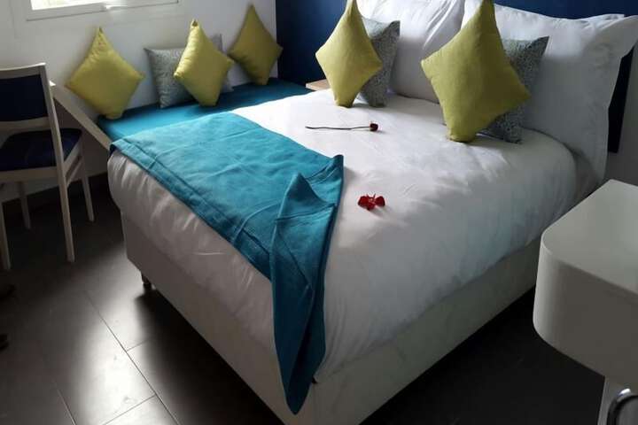 Room 17 of 52