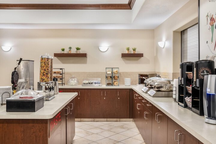 Breakfast/Coffee Service 47 of 57