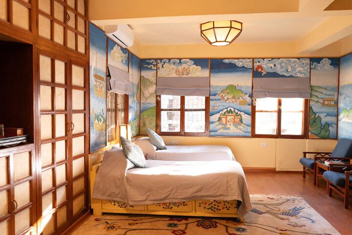 Room 3 of 26