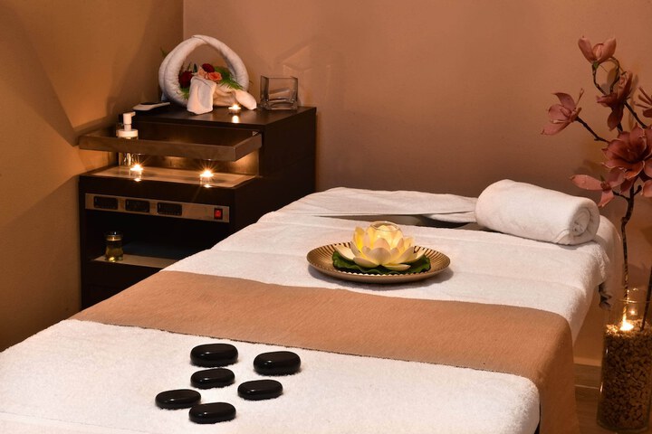 Spa 15 of 26